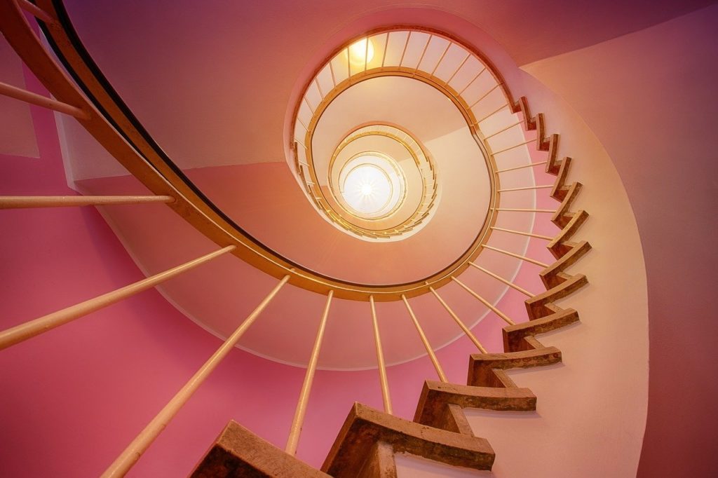 Escalier débillardé en bois