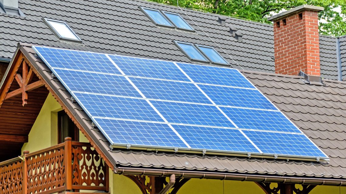 panneaux solaires toitures