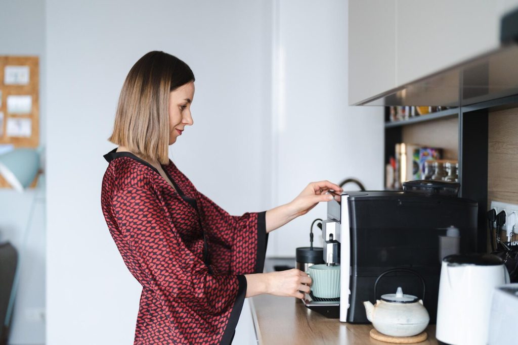 Les tendances actuelles des machines à café : du grain à la tasse parfaite